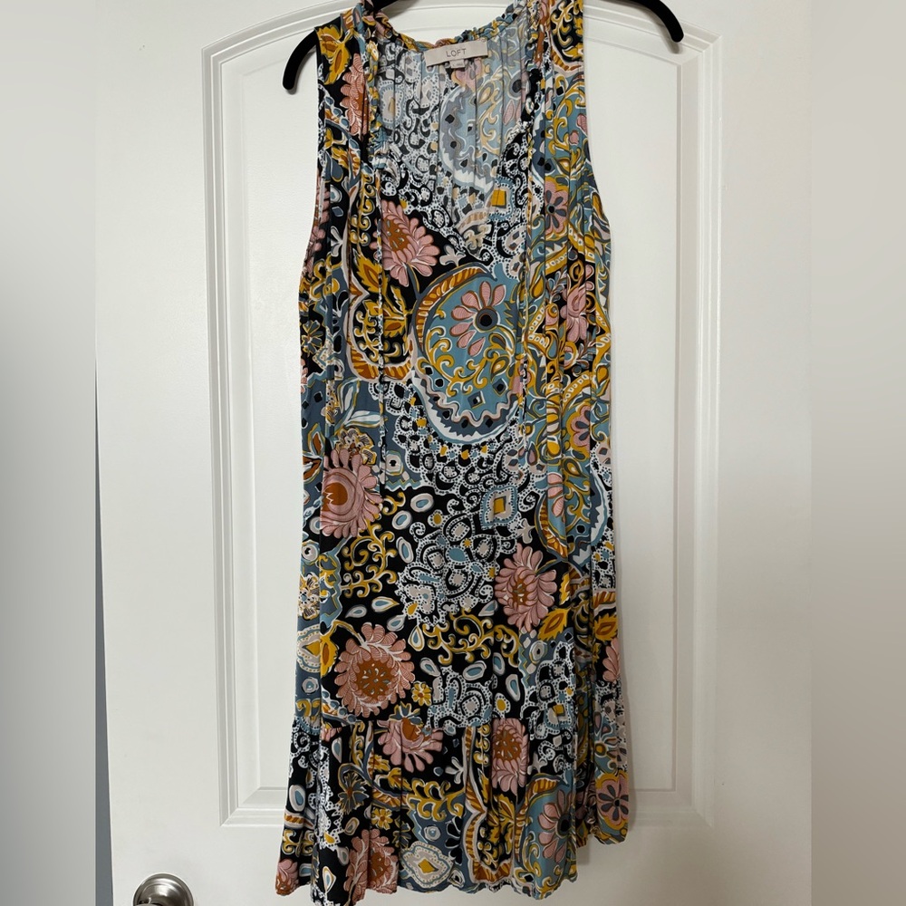 Loft pink and black Floral Sleeveless Dress v neck dress size L